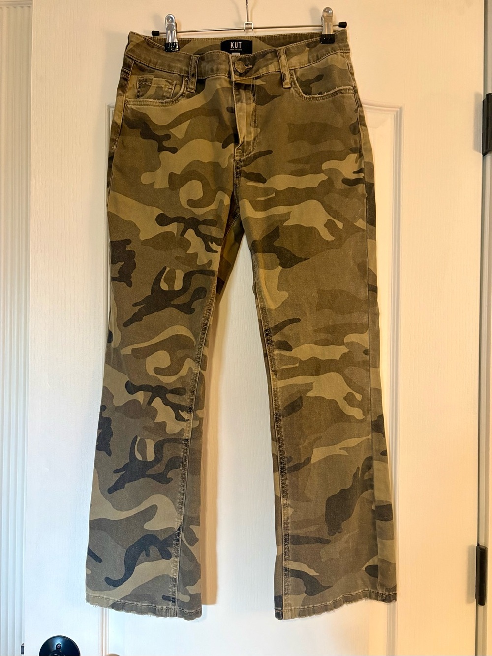 Kut from the Cloth Women’s Stretch Capri Jeans